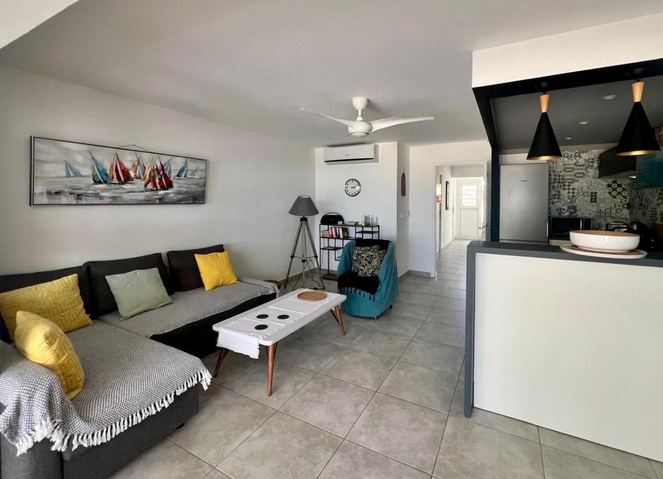 Superbe T2 Sole e Mare NBBC sur la plage de Baie Nettlé Sandy Ground Exterior foto