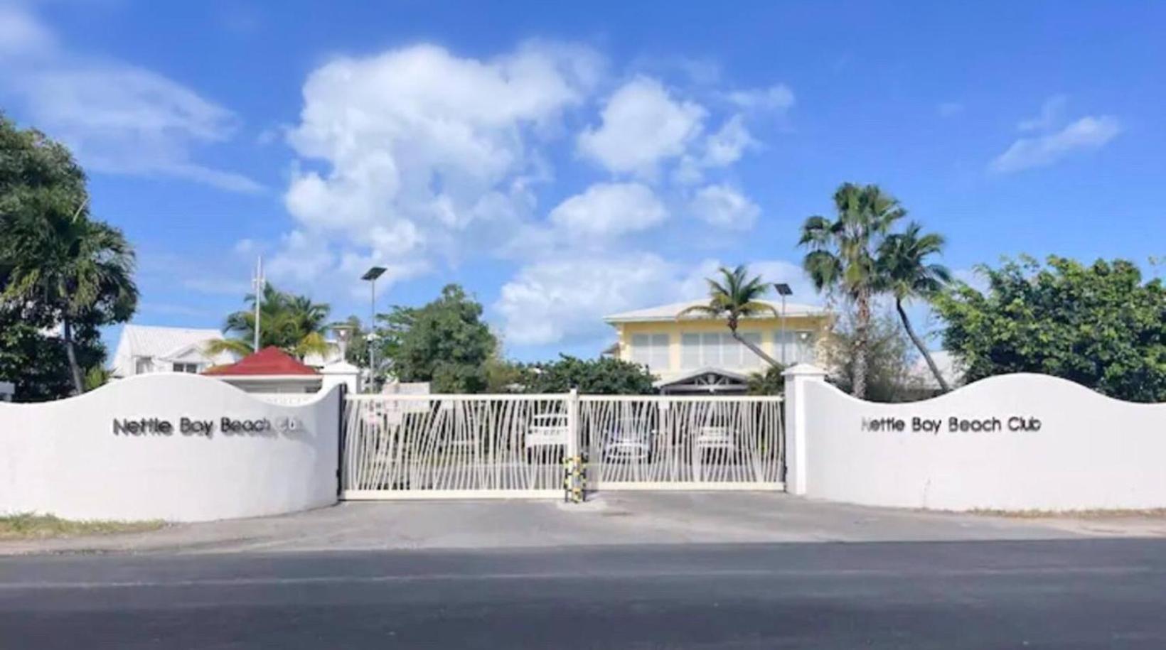 Superbe T2 Sole e Mare NBBC sur la plage de Baie Nettlé Sandy Ground Exterior foto